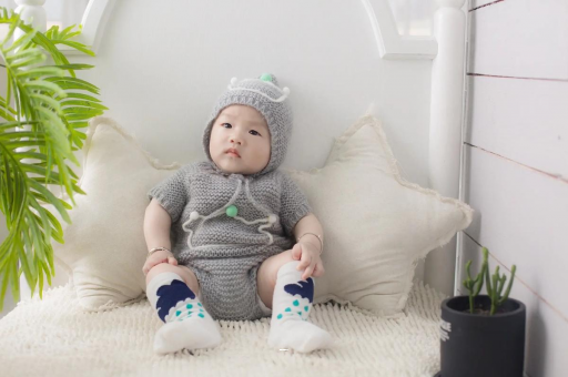 广州代怀试管生子宝宝拉肚子高烧