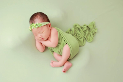 广州代怀试管生子宝宝大便干燥有血